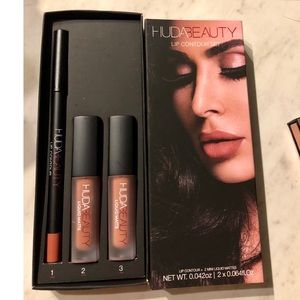 Huda beauty Lip Contour Set Bombshell Trendsetter